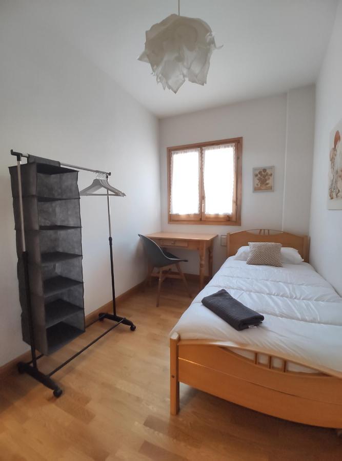 Apartamento Capelot Jaca Kültér fotó