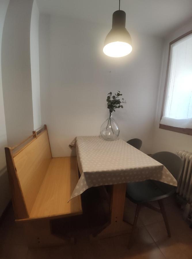 Apartamento Capelot Jaca Kültér fotó